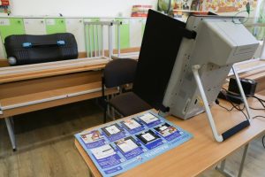 ЦИК демонстрира подготовката на машините за вота: Сигурност и логистика дни преди изборите