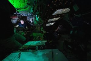 Екипажът на "Артемис II" видя скритата страна на Луната за първи път