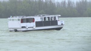 Иновативен катамаран ще следи чистотата на въздуха и водата по река Дунав