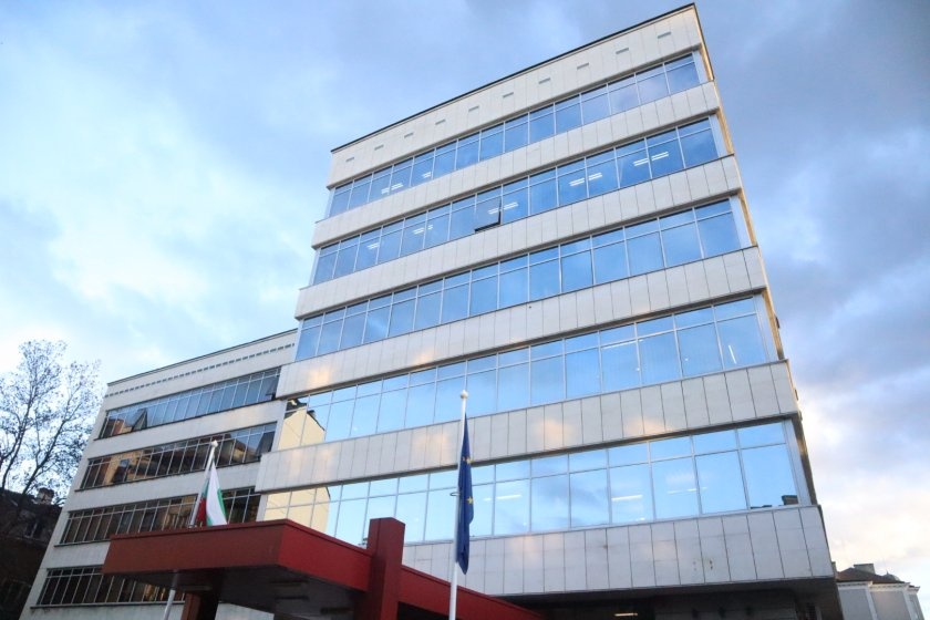 КЗК разследва картел при обществени поръчки по сигнал от Регионалното министерство