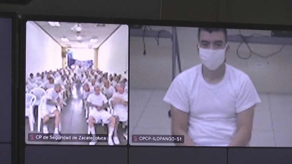 Масов съдебен процес в Салвадор срещу 486 членове на престъпна група