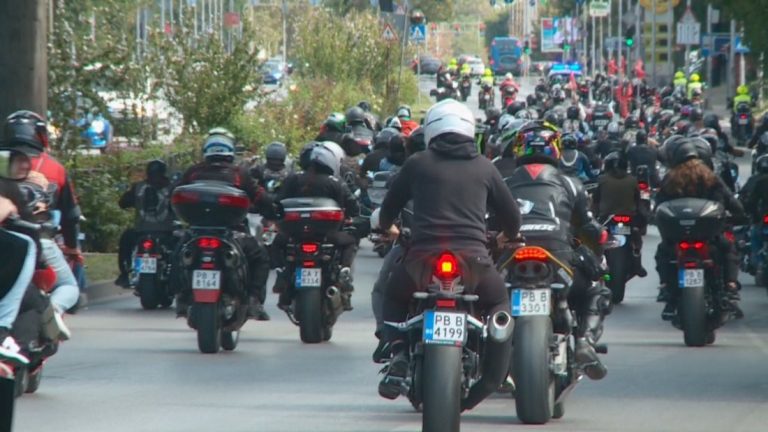Мотористите в България готвят протести заради скъпата „Гражданска отговорност“ Мотористите в България готвят протести заради скъпата „Гражданска отговорност“