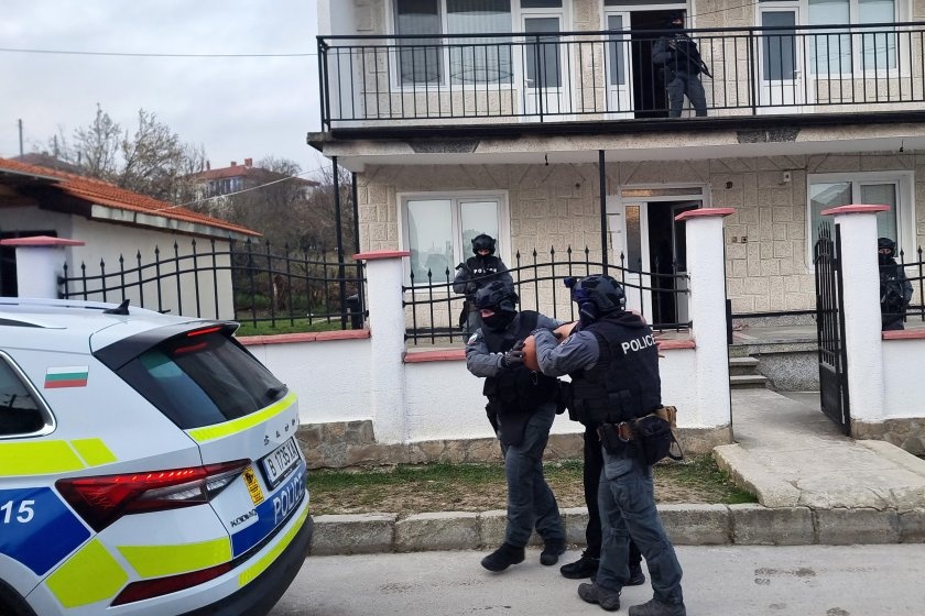 МВР: 188 задържани за изборни престъпления при мащабни акции в страната