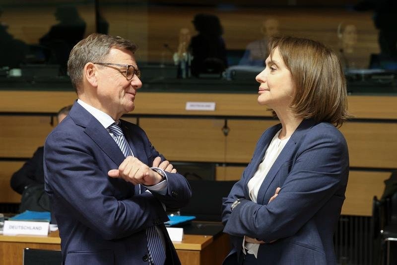 Надежда Нейнски: Споразумението с Украйна носи стратегически и икономически ползи за България