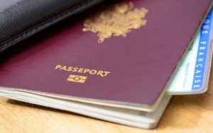 Нови цени и 10-годишна валидност за личните карти и паспортите