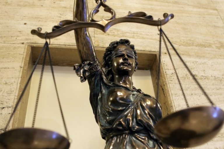 ВКС намали присъдата на Димитър Димитров на 20 години затвор за убийството на съпругата му Анита ВКС намали присъдата на Димитър Димитров на 20 години затвор за убийството на съпругата му Анита