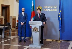 Служебното правителство отпуска 18 млн. евро за автобусните превозвачи по междуселищните линии