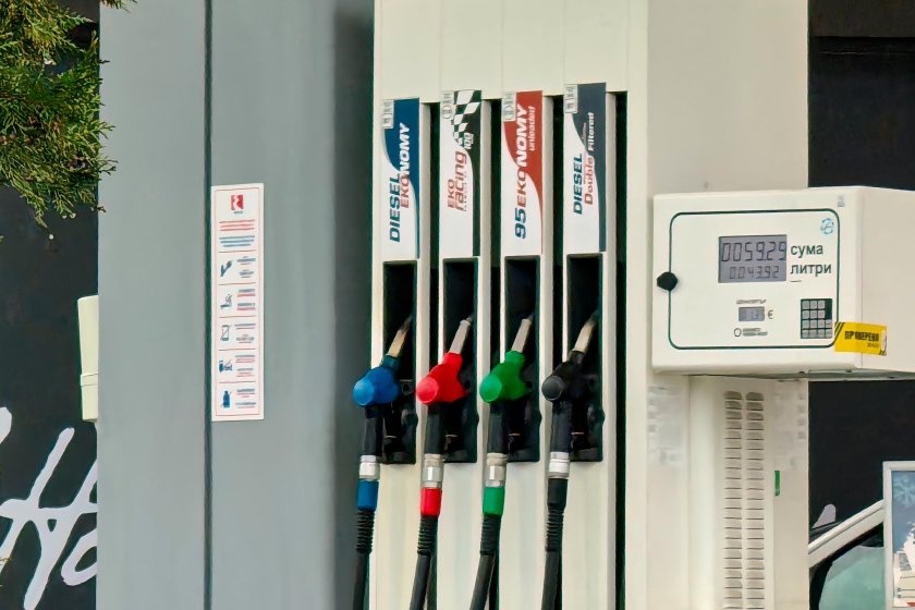 Правителството обсъжда пакет от мерки в подкрепа на транспортния сектор