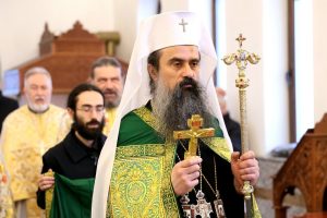 Патриарх Даниил: С възкресението на Лазар Господ ни уверява във вечния живот