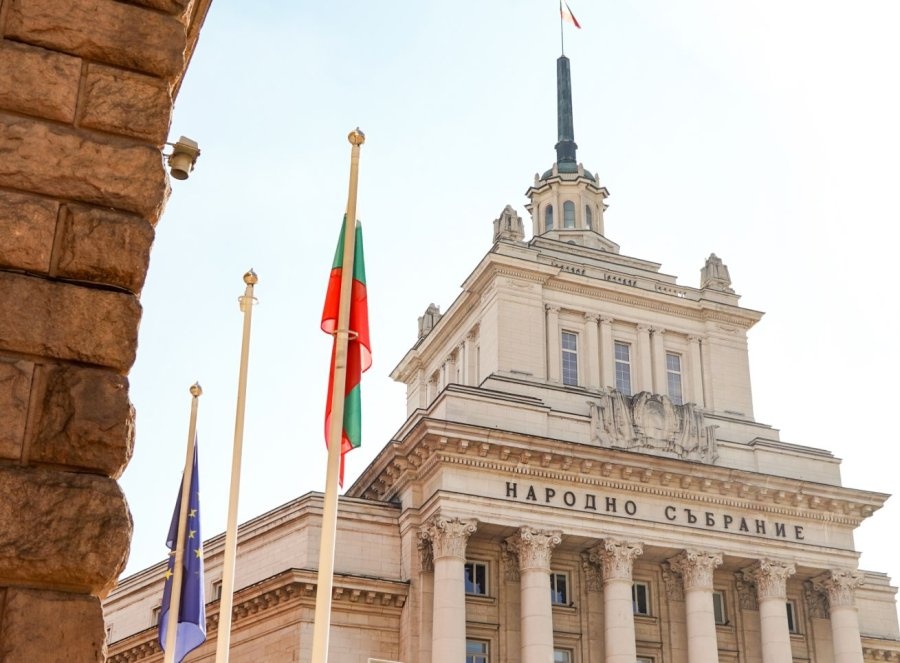 По традиция най-голямата лидерска битка е в София - вижте резултатите