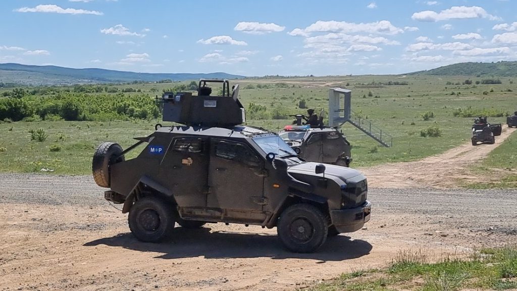 Военна техника и личен състав на Сухопътните войски се придвижват за учения на 19 и 20 април