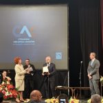 Проф. Петко Карагьозов получи приза „Лекар на София“