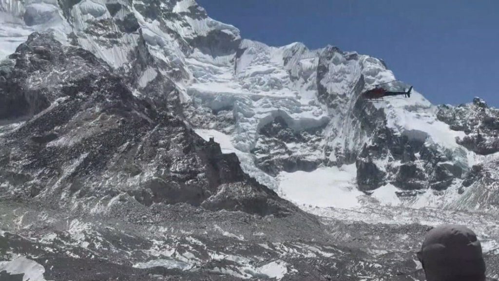 Мащабна схема за застрахователни измами на Еверест за 20 милиона долара