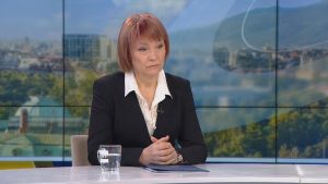 Росица Матева: Има много "отличници" сред секционните комисии, очакващи бонус от 15 евро