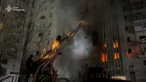 Руски удари срещу Одеса и Суми: Десетки ранени и тежки разрушения