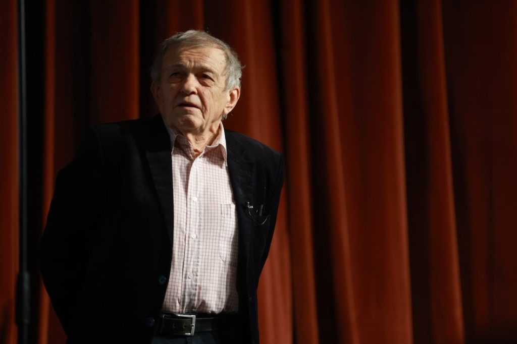 Стефан Мавродиев получава десетия „Златен кукерикон“ за цялостен принос