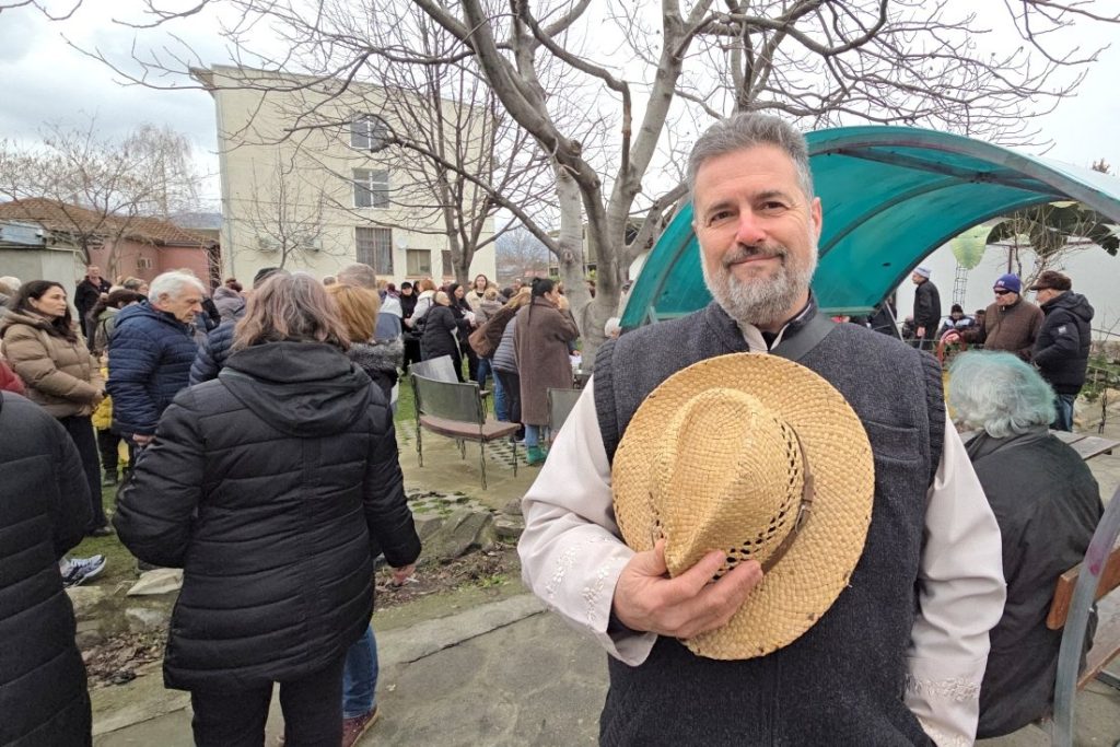 Светият синод потвърди низвержението на отец Иван Янков и препрати случая към Сливен