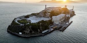 Тръмп с план за повторно отваряне на затвора Алкатраз