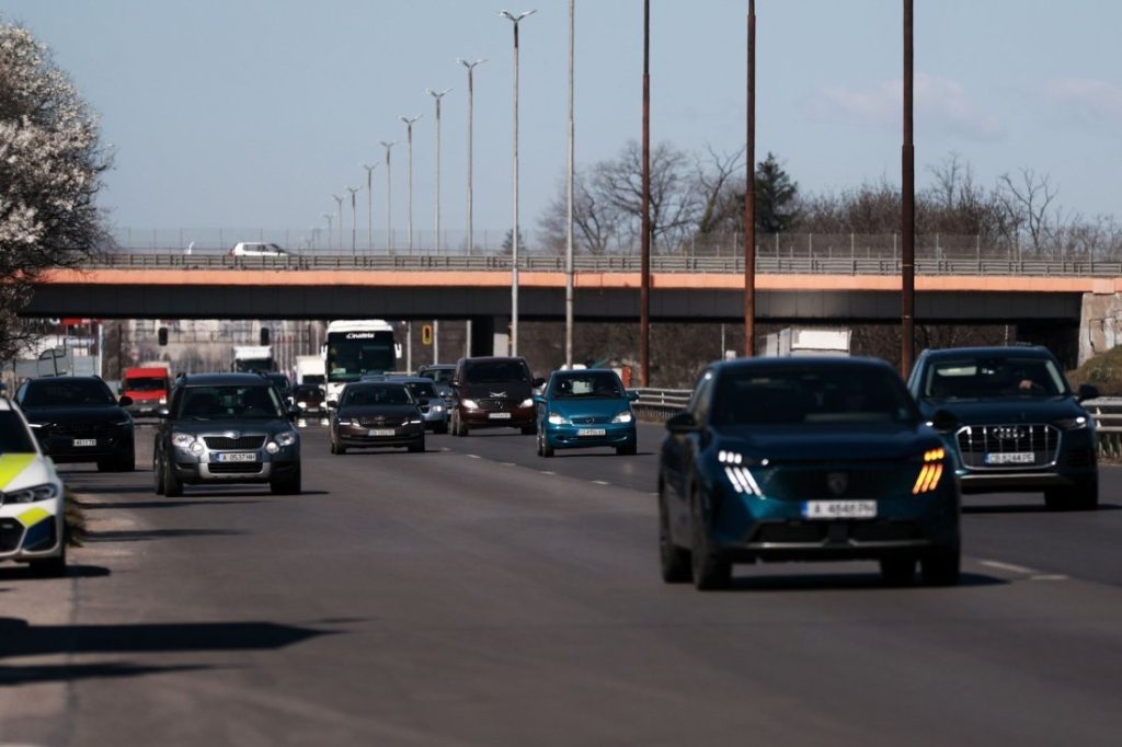 Пътната агенция въвежда реверсивно движение по Е-79 между София и Кулата