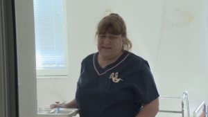 Забравени на празника: Великден в болничната стая и ангелът на изоставените – Мариана Божанова