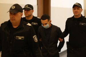 Започна делото срещу Виктор Илиев за тежката катастрофа с автобус в София