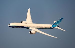 Италия въвежда строги ограничения при зареждането на самолети с авиационно гориво