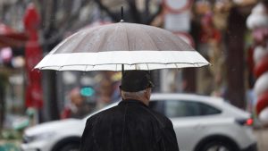 Започва застудяване: Обявен е жълт код в цялата страна заради силния вятър