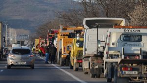 Национален протест на специализирана пътна помощ: Браншът настоява за диалог