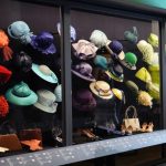 Колекция от тоалети на кралица Елизабет II отваря врати днес