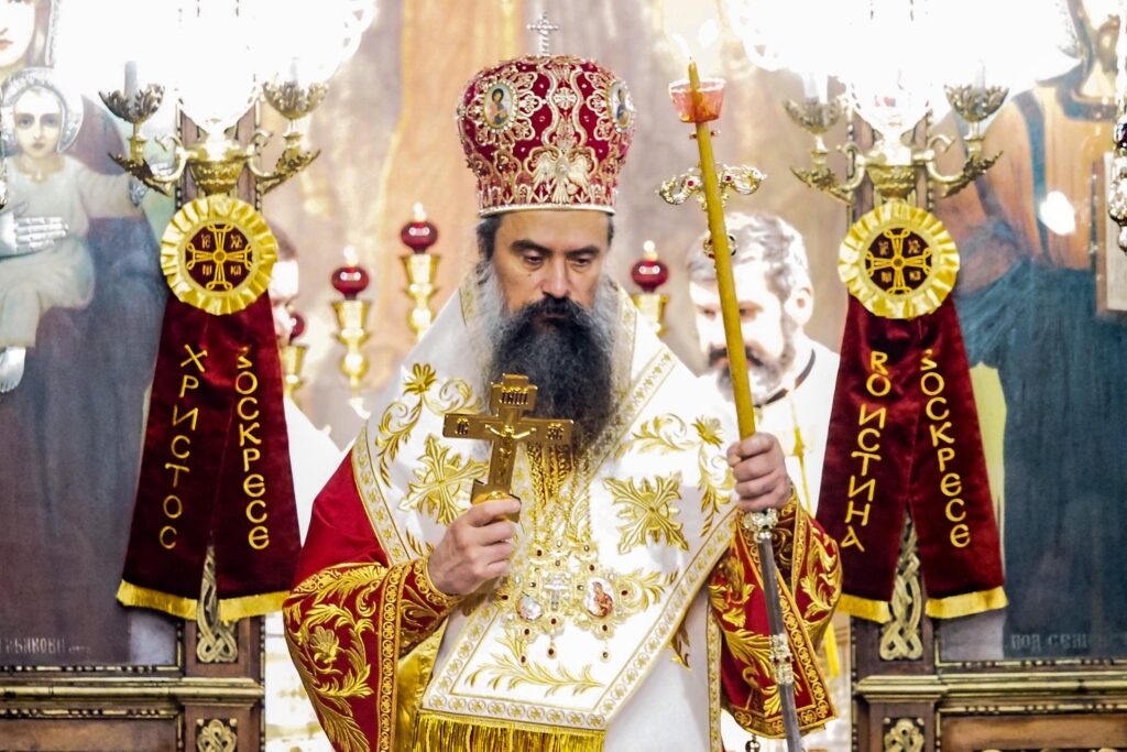 Патриарх Даниил възглави божествената Литургия на Светли понеделник в „Красна поляна“