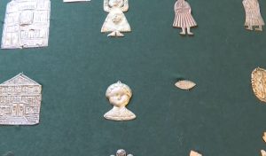 Оброчни фигурки за изцеление: Древната традиция на вотивите в българските земи