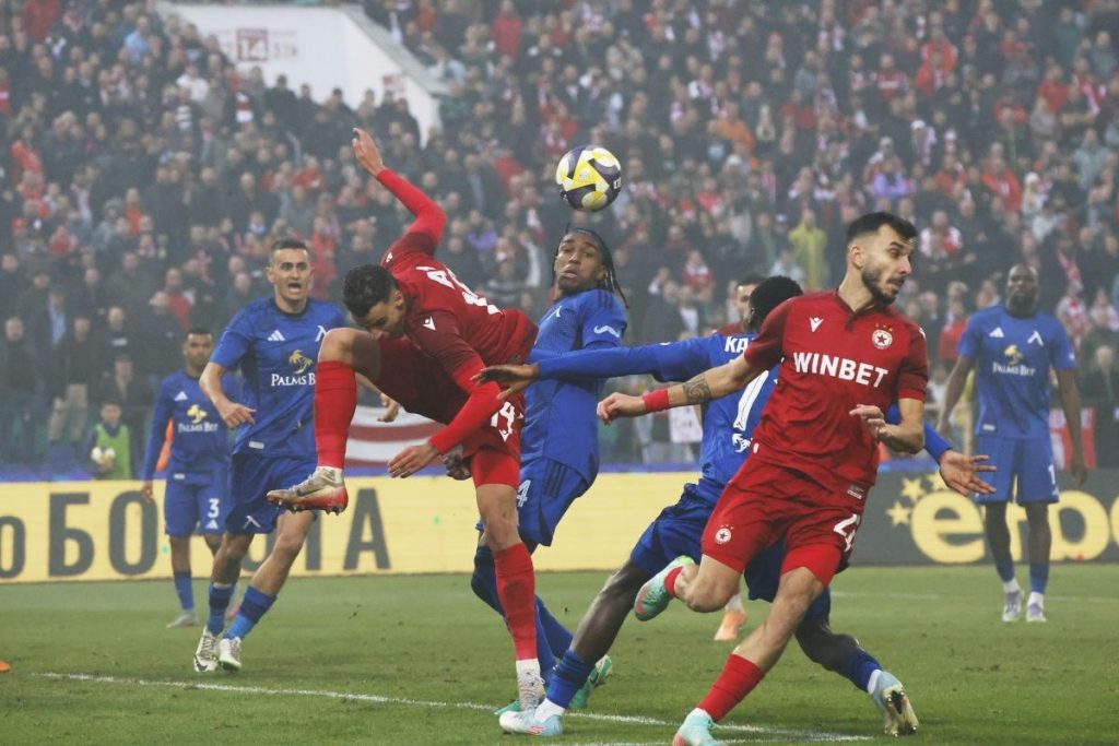 „Вечното дерби“ завърши без победител – ЦСКА изравни на „Левски“ в добавеното време