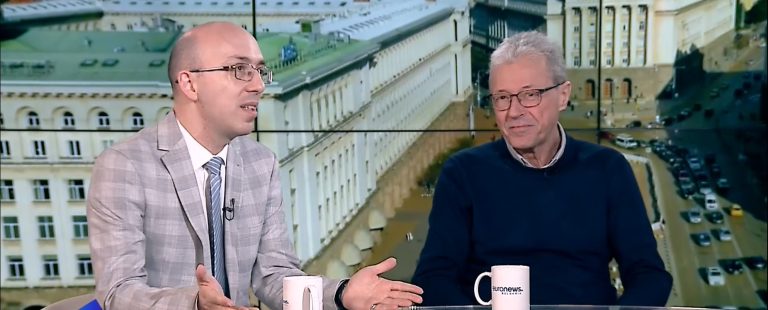 Анализатори: Смените в СИК и изборите в България нямат паралел с процесите в Унгария