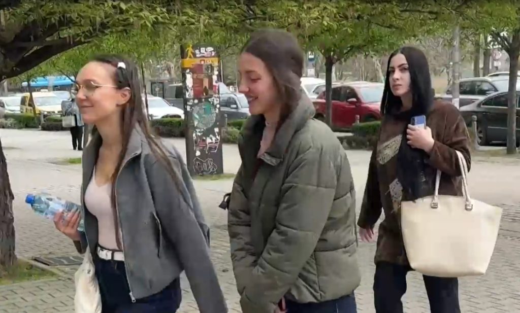 Изборът на младите: Поколението Z и битката за 52-рото Народно събрание