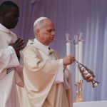 Папа Лъв XIV отказа да влиза в словесна война с Доналд Тръмп