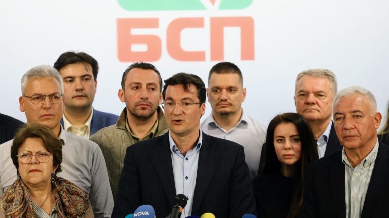 Зарков след изборите: Благодарим на социалистите, които не изоставиха БСП-Обединена левица Зарков след изборите: Благодарим на социалистите, които не изоставиха БСП-Обединена левица