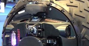 Пробив в AI: Китай внедрява изкуствен интелект в индустрията и роботиката