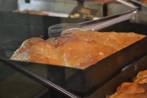 Фирмата „ГАЛА М“ ЕООД поднови доставките на храни във Враца под засилен контрол