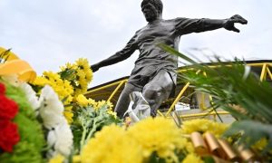 Исторически ден в Пловдив: Откриха паметник на Динко Дерменджиев-Чико пред стадион „Христо Ботев“