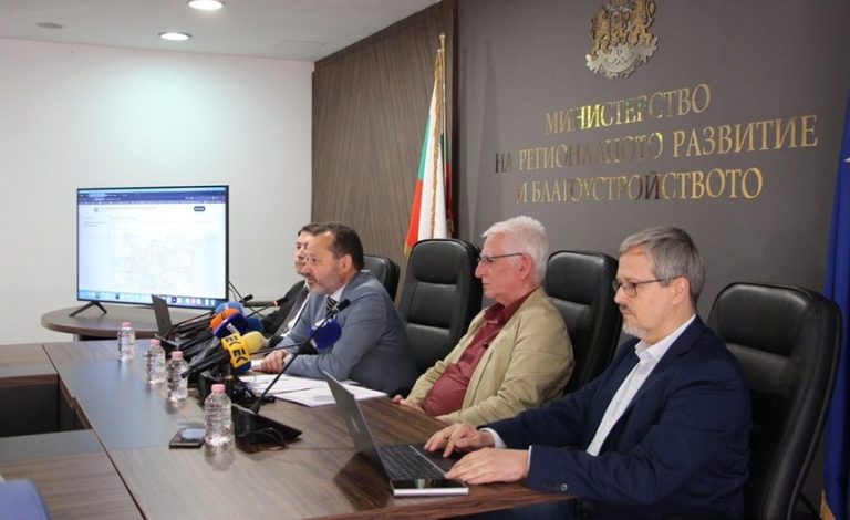 Информационната система за пътната мрежа разкрива договори за близо 6 милиарда евро