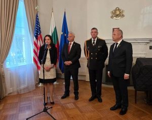Една масова командировка в САЩ обърка прогнозите за МВР – кой си тръгва и кой влиза