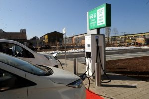 98,6% от новите автомобили в Норвегия са електрически: Исторически рекорд на пазара