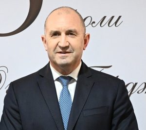 Радев за 6 май: Лидерът на „Прогресивна България“ поздрави армията за празника