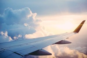 85 000 полета под риск през юни заради войната в Иран: Тръмп постави 48-часов ултиматум