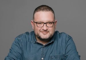 Чило Попов привлече бивш сътрудник на Манол Пейков в парламентарния си екип