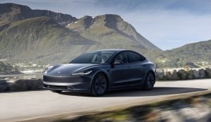 Батерията на Tesla Model 3 губи 34% от пробега след 610 000 километра