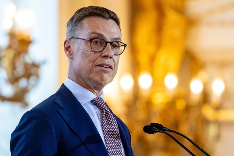 Президентът на Финландия Александър Стуб призова за пряк диалог между Европа и Русия Президентът на Финландия Александър Стуб призова за пряк диалог между Европа и Русия