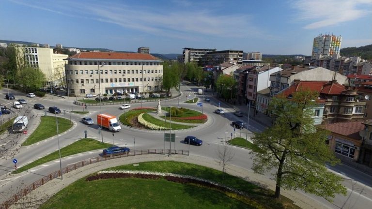 Габрово планира квартални топлоцентрали за постигане на въглеродна неутралност Габрово планира квартални топлоцентрали за постигане на въглеродна неутралност