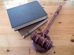 Педиатър в Германия е обвинен за 130 сексуални престъпления срещу деца