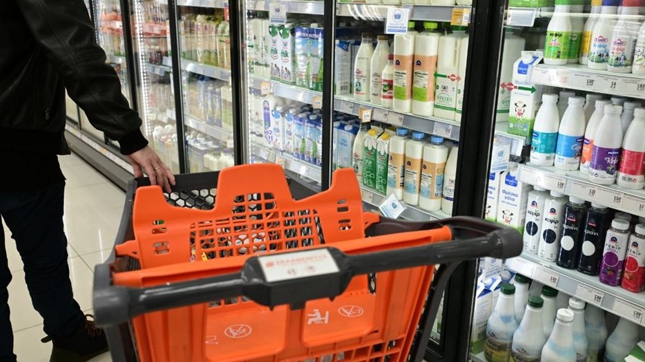 Гърция глоби FAGE и doValue с над 1,9 млн. евро за нарушения срещу потребители
